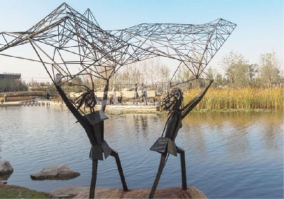 大型不銹鋼定制鄉(xiāng)村文化旅游景區(qū)設施擺件雕塑定制