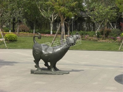 公園落地?cái)[件動(dòng)物鑄銅雕塑定制
